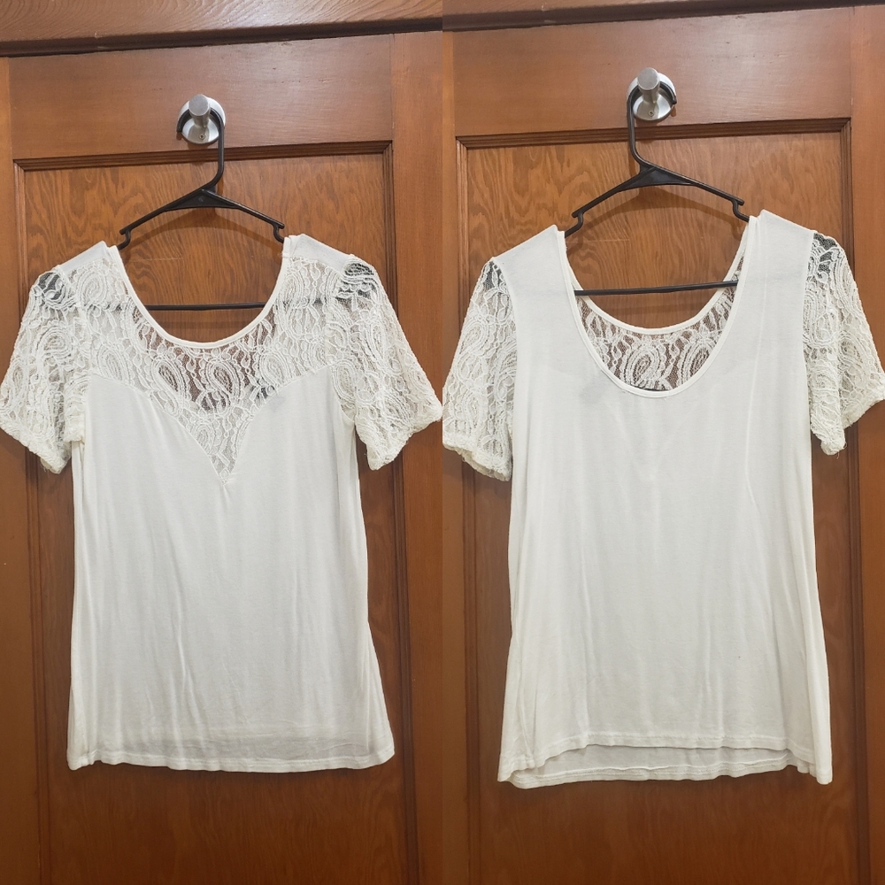 BKEred blouse